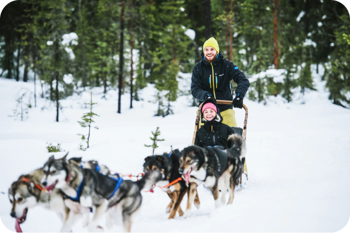 Husky-tours-and-farm-visits-rovaniemi-lapland-finland-27